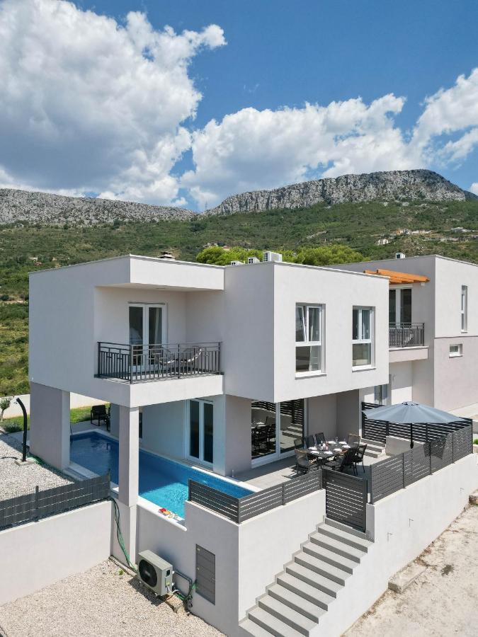 Villa Dorso With Heated Pool Klis المظهر الخارجي الصورة