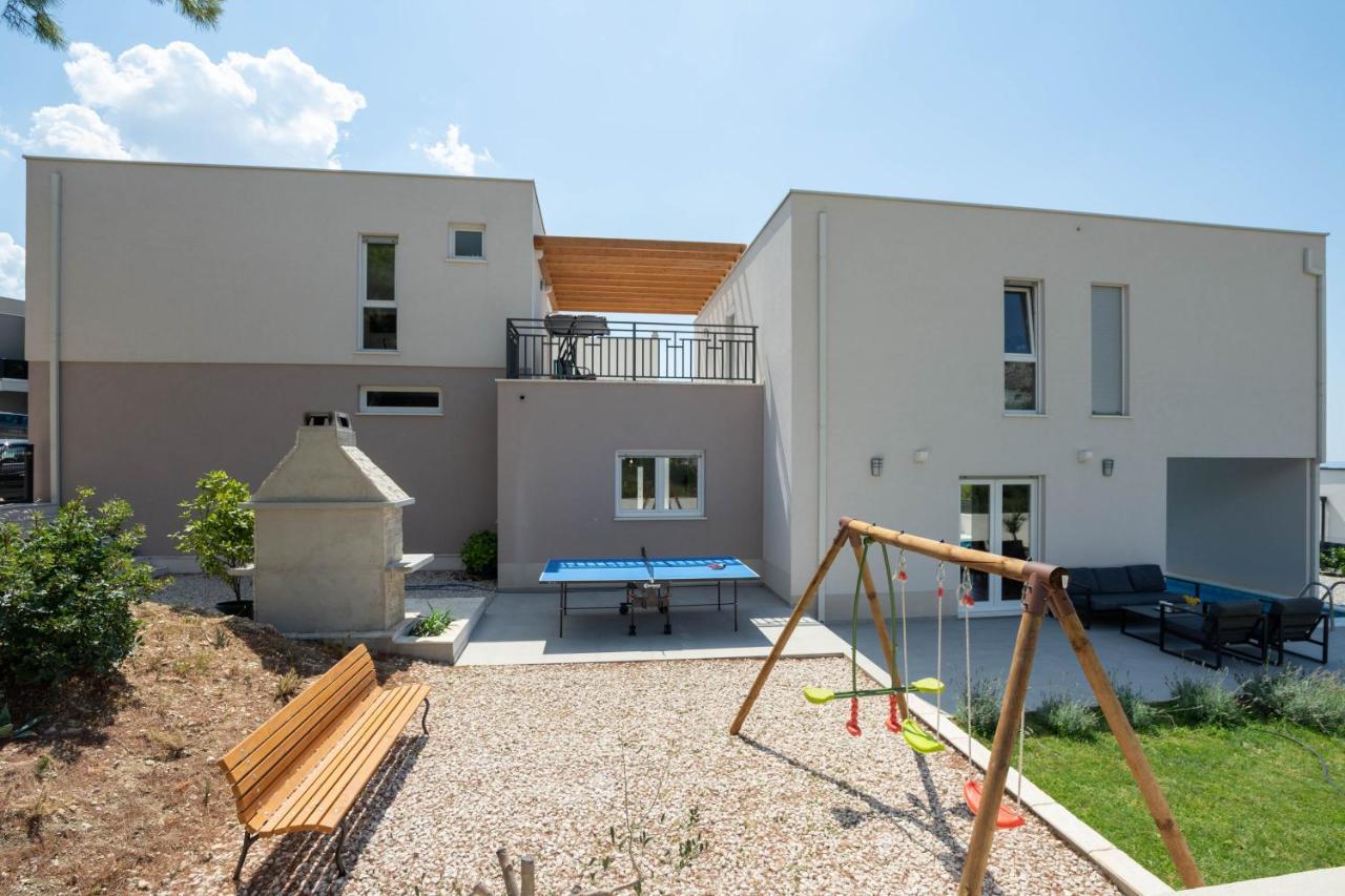 Villa Dorso With Heated Pool Klis المظهر الخارجي الصورة